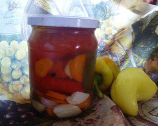 Маринованный болгарский перец