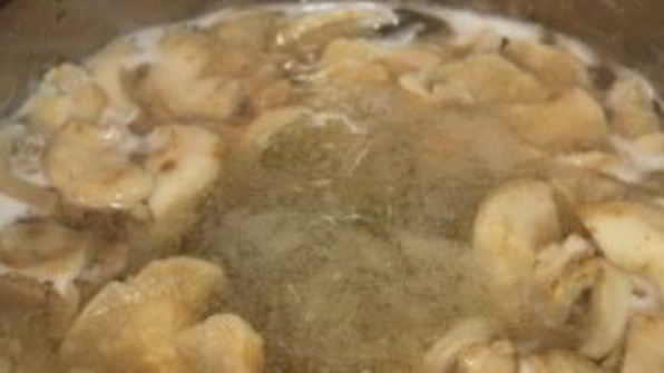 маринованные грузди с чесноком