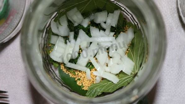 маринованные огурцы globus