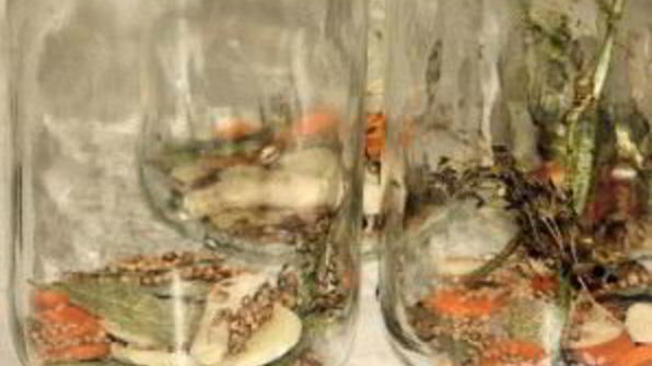 маринованные огурцы с уксусом