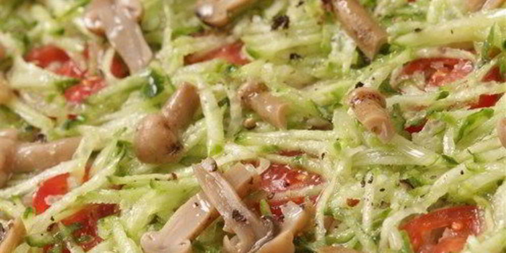 Рецепт тиана из тертого редиса, огурца и маринованных грибов с нерафинированным подсолнечным маслом