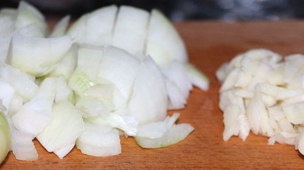 перец, фаршированный капустой