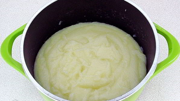 яблочное повидло с ванилином