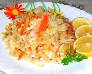 Быстрая капуста горячим способом в рассоле