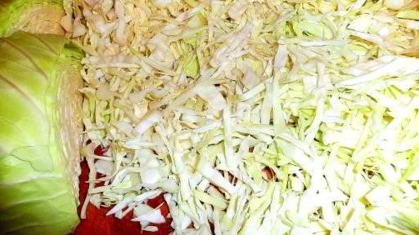 быстрая капуста горячим способом в рассоле