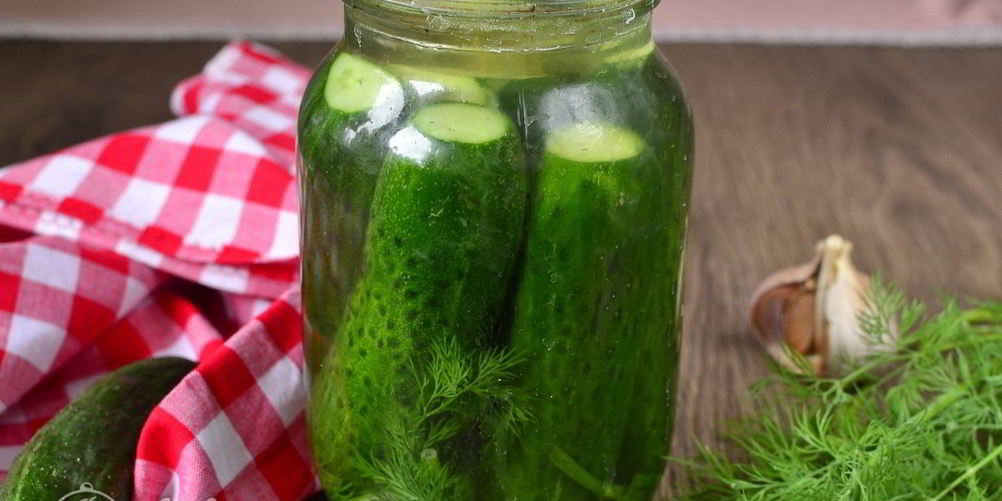 Рецепт быстрых малосольных огурцов в банке