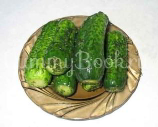 Малосольные огурчики без рассола