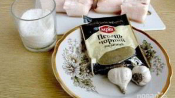 сало в банке