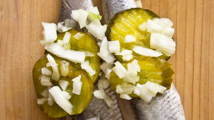 Соленая селедка