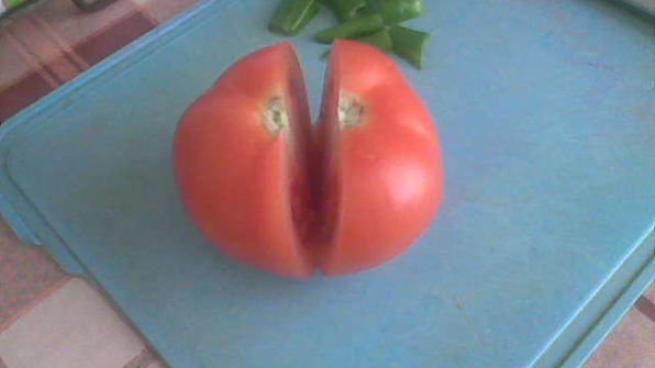 соленые бурые помидоры