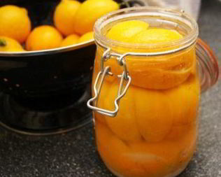 Соленые лимоны