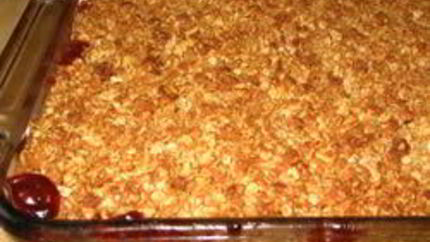 Крисп с яблоками и клюквенным вареньем