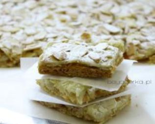 Мазурек с абрикосовым вареньем и белым шоколадом