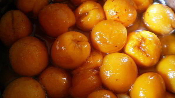 варенье из абрикосов с миндалем