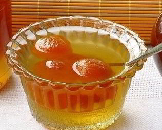 Варенье из абрикосов с ядрышками