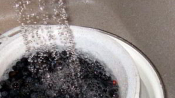 варенье из черники густое