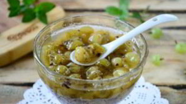 варенье из крыжовника изумрудное