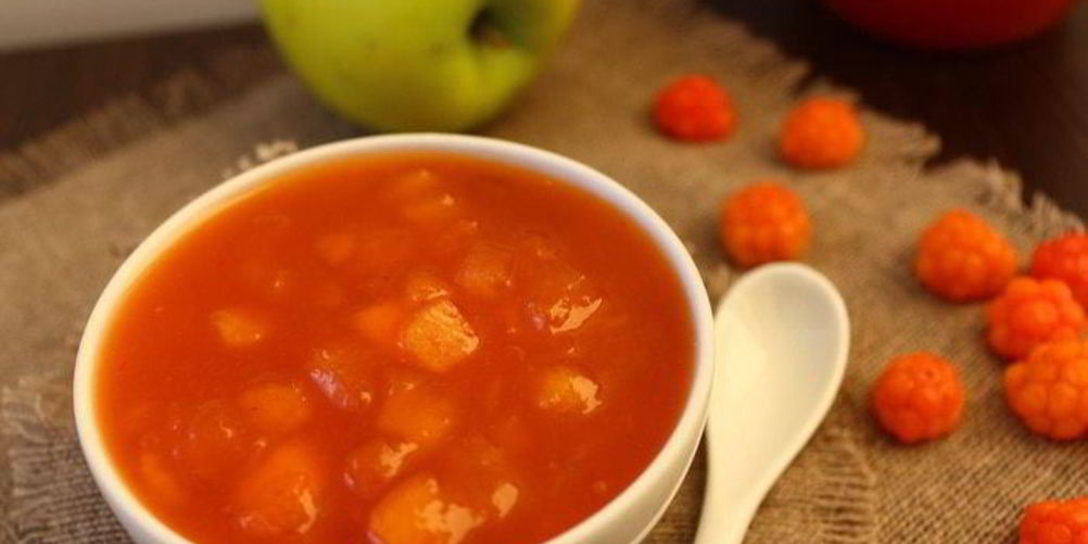 Рецепт яблочно-морошкового конфитюр с мартини