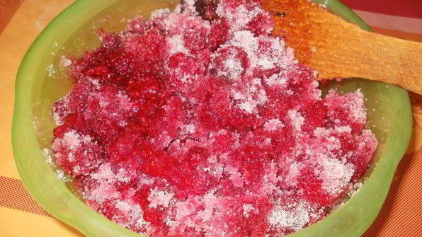 живое малиновое варенье