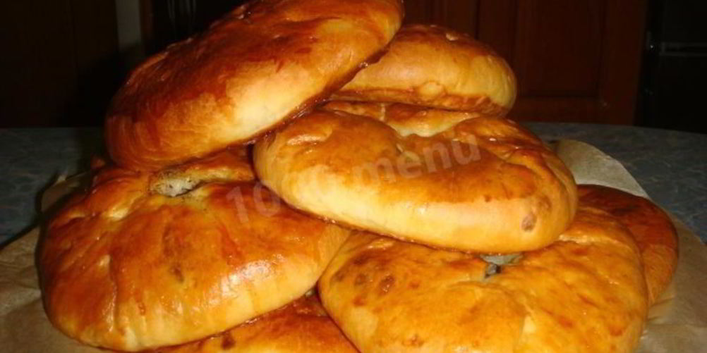 Рецепт беляшей с мясом в духовке на дрожжах