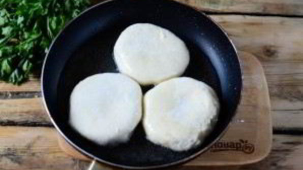 беляши с мясом