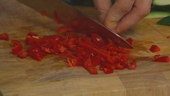 брускетта из цукини со шпинатом