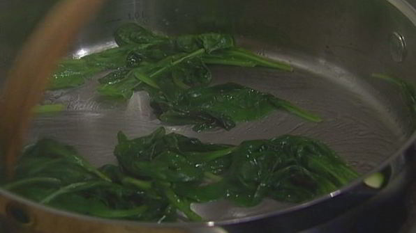 брускетта из цукини со шпинатом