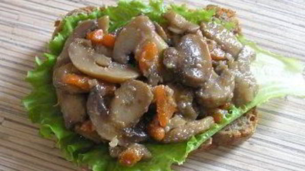 брускетта с грибами