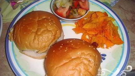 Бургеры с беконом и грибами