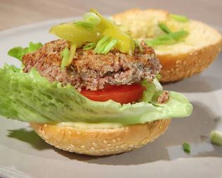 Бургеры с красной фасолью и грибами