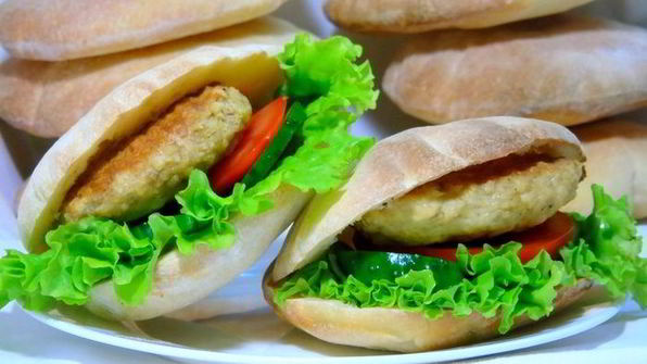 домашние гамбургеры с куриными котлетками