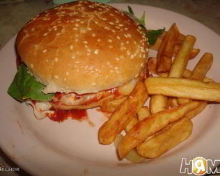 Гамбургер из фарша и селедки