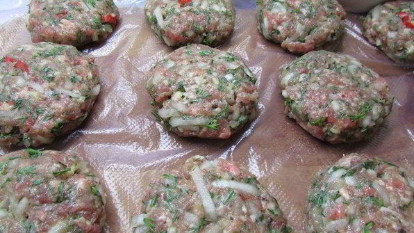 гамбургер в помидорке