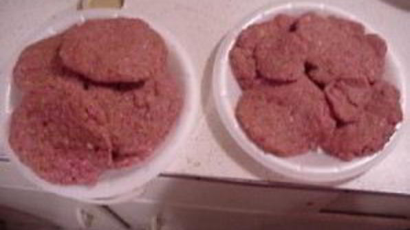 гигантский швейцарский бургер с грибами