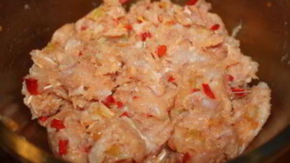 куриные бургеры с овощами