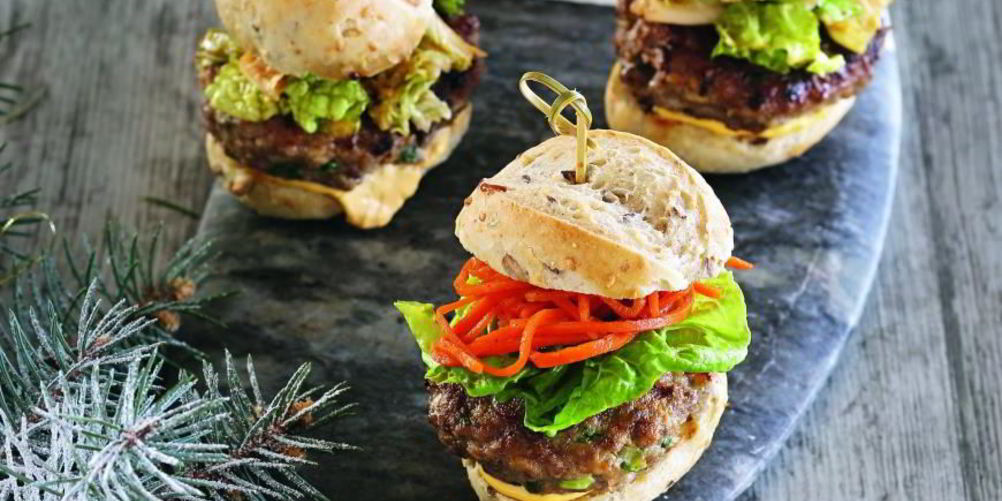 Рецепт мини-бургеров из свинины в азиатском стиле