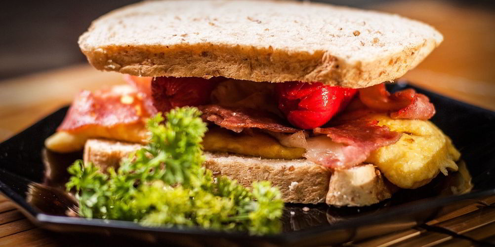 Рецепт бутерброда с сосиской