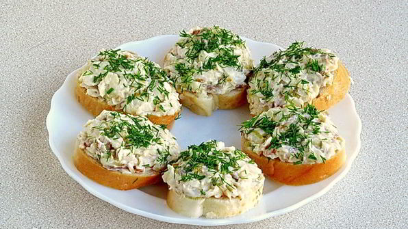 бутерброды с минтаем