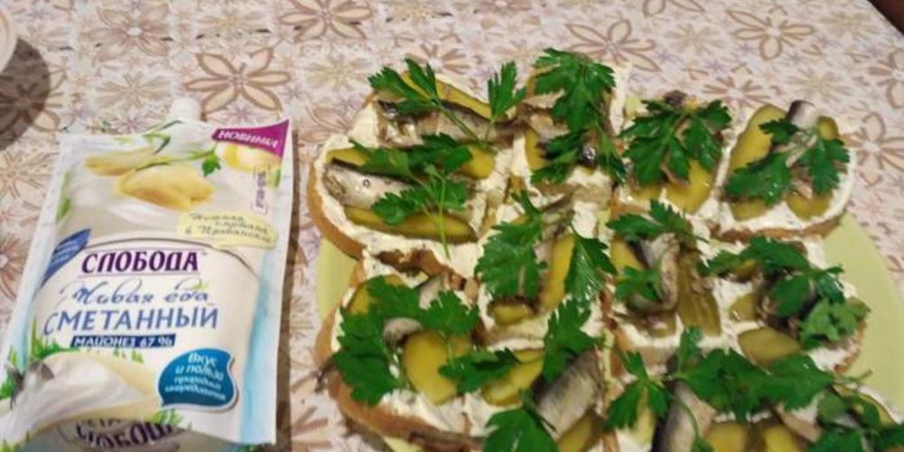 Рецепт бутербродов со шпротами