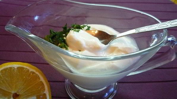 датский открытый бутерброд с лососем