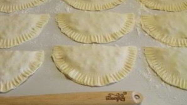 чебуреки из слоеного бездрожжевого теста