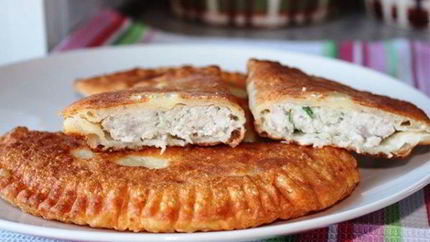 Чебуреки из творожного теста