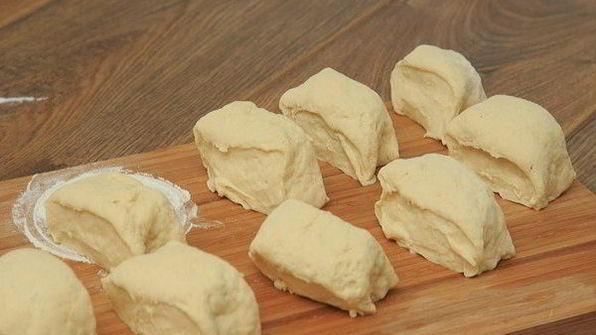 чебуреки с мясом на минеральной воде