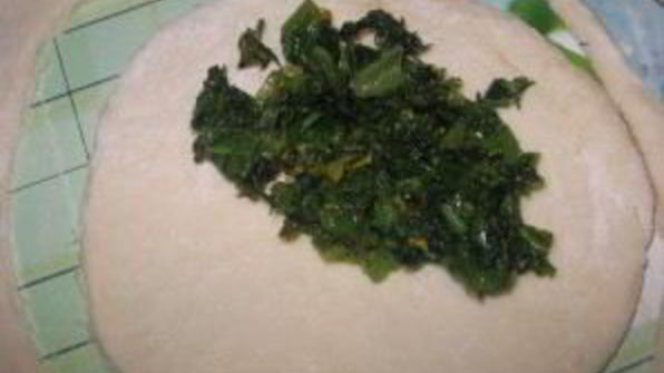 чебуреки с зеленью