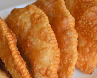 Чебуреки сырные