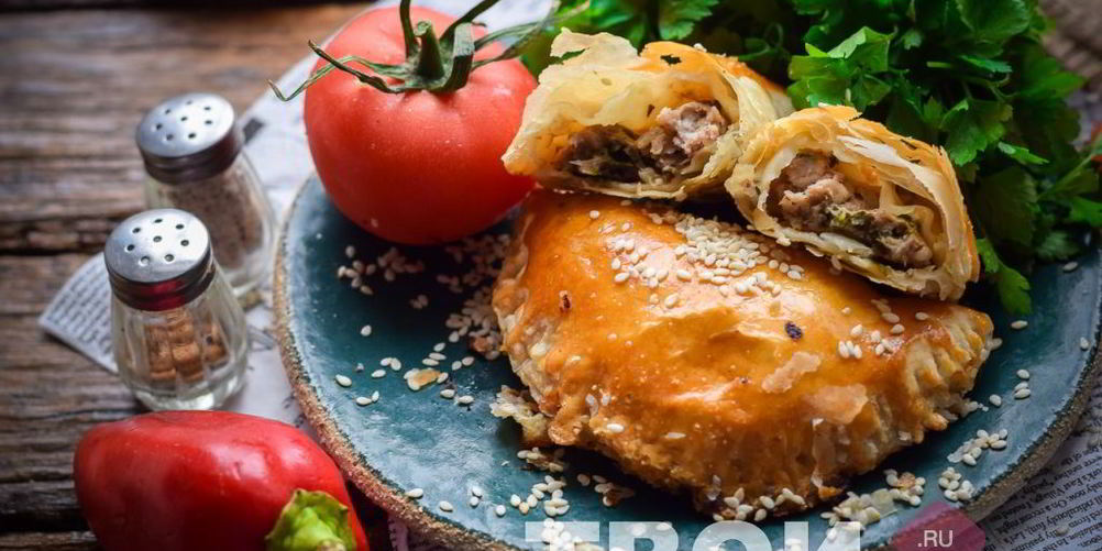 Рецепт чебуреков в духовке