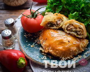 Чебуреки в духовке