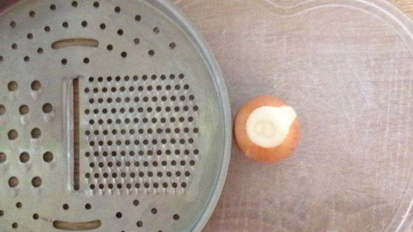 чилийские мидии в шафрановом соусе и мандариновое желе со специями