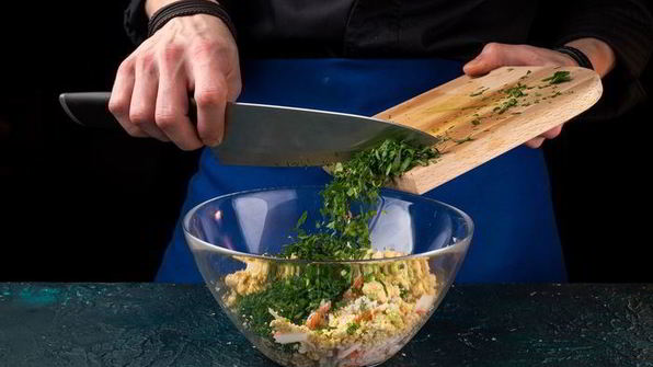 фаршированные яйца с крабовыми палочками