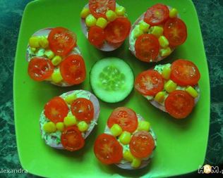 Гламурные фаршированные яйца